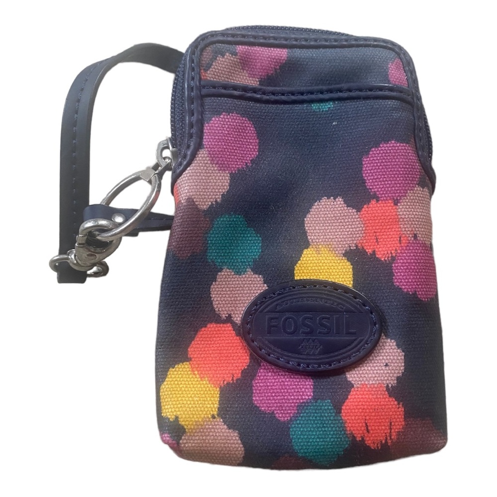 Fossil wristlet